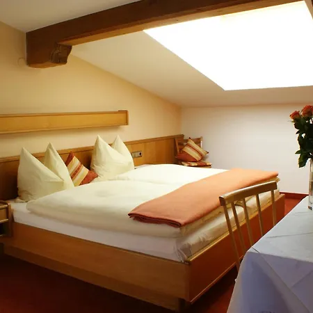 Hotel Riederhof 3*